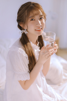风中百合